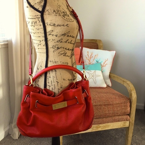 Burberry Satchel with strap - Picture 3 of 11